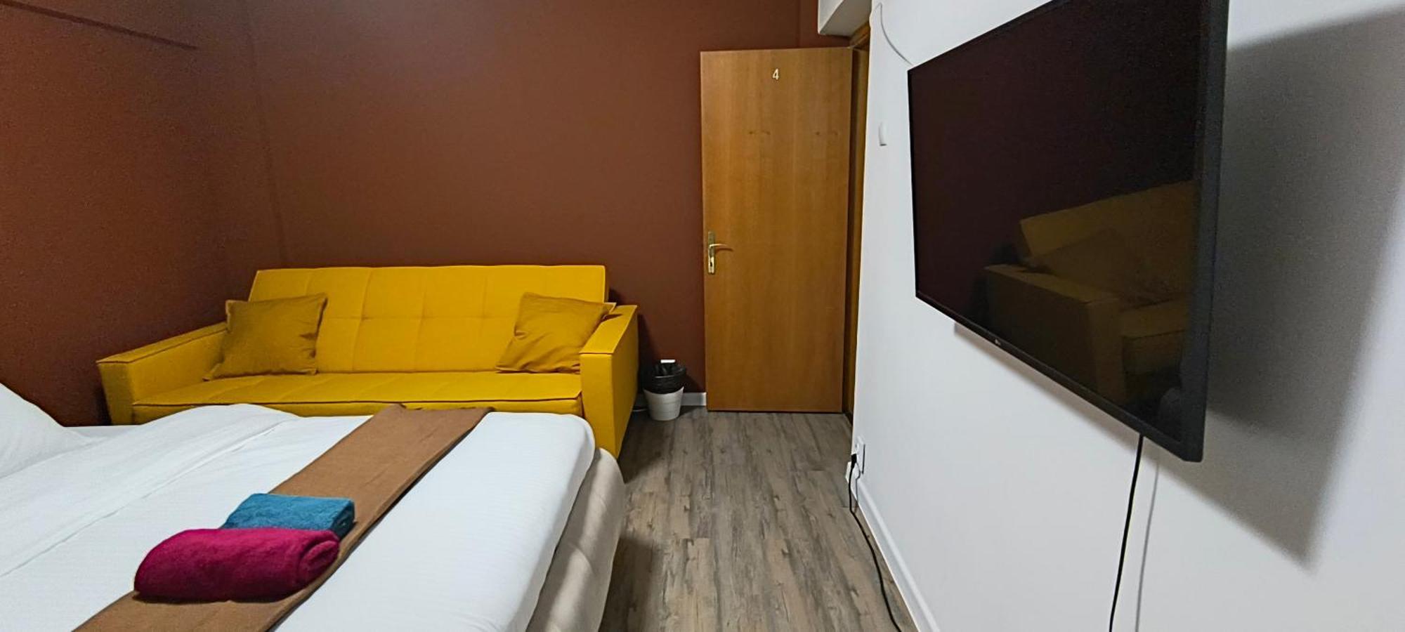 Apartament Old Town With 4 Private Bedrooms For Up To 14 People *