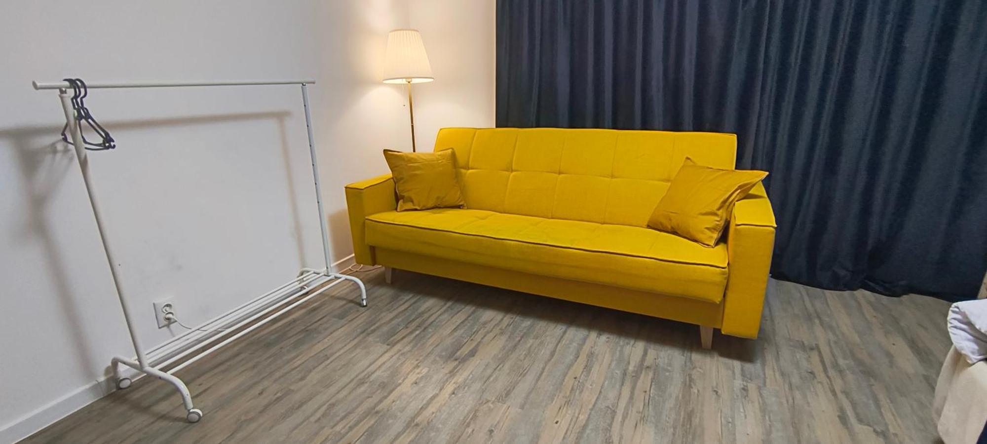 Old Town With 4 Private Bedrooms For Up To 14 People Bucureşti